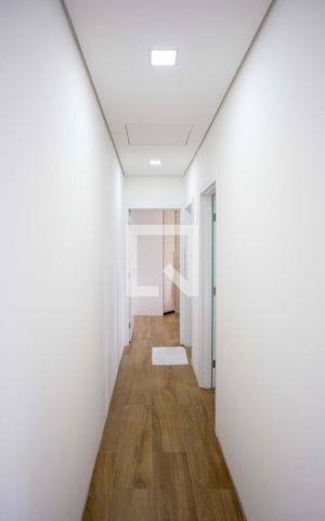 Casa à venda com 310m², 3 quartos e 4 vagasCorredor