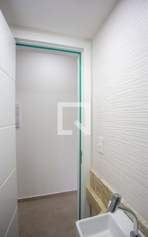 Casa à venda com 310m², 3 quartos e 4 vagasLavabo