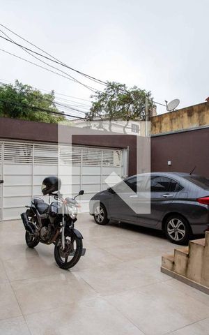 Casa à venda com 310m², 3 quartos e 4 vagasGaragem