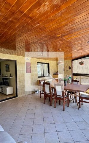 Apartamento à venda com 108m², 3 quartos e 3 vagas Apartamento à venda com 108m², 3 quartos e 3 vagasVaranda