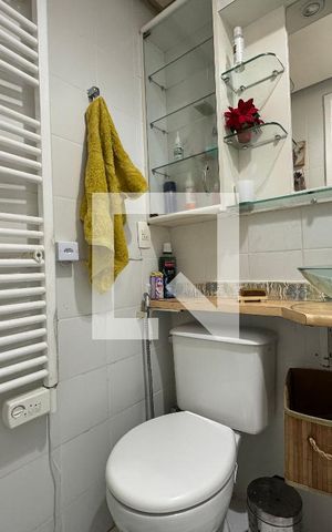 Apartamento à venda com 108m², 3 quartos e 3 vagas Apartamento à venda com 108m², 3 quartos e 3 vagasBanheiro Social