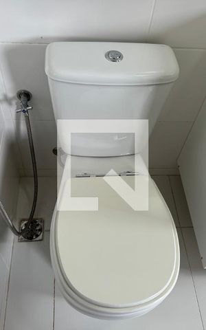 Casa de condomínio para alugar com 138m², 3 quartos e 2 vagas Casa de condomínio para alugar com 138m², 3 quartos e 2 vagasSuíte 3 - Banheiro