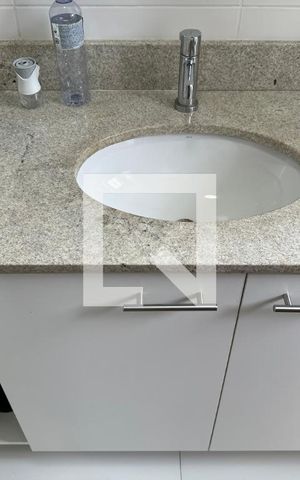 Casa de condomínio para alugar com 138m², 3 quartos e 2 vagas Casa de condomínio para alugar com 138m², 3 quartos e 2 vagasSuíte 3 - Banheiro