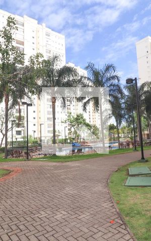 Apartamento à venda com 76m², 2 quartos e 2 vagas Apartamento à venda com 76m², 2 quartos e 2 vagasFachada