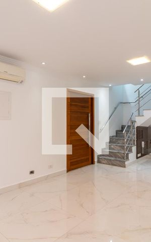 Casa para alugar com 197m², 3 quartos e 1 vagaSala