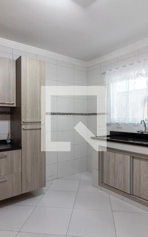 Casa para alugar com 197m², 3 quartos e 1 vagaCozinha