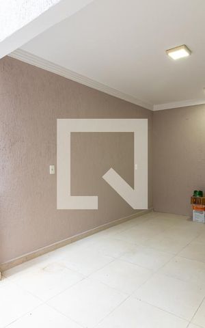 Casa para alugar com 197m², 3 quartos e 1 vagaQuintal dos Fundos