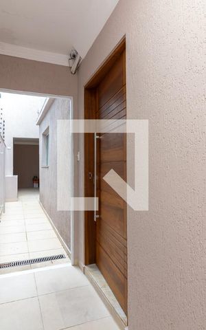 Casa para alugar com 197m², 3 quartos e 1 vagaCorredor Lateral