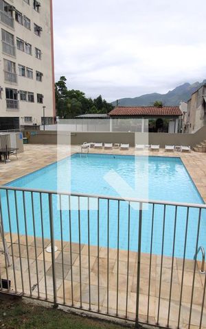 Apartamento à venda com 50m², 2 quartos e 1 vagaPiscina