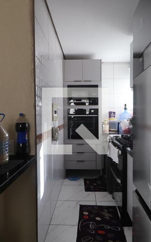 Apartamento à venda com 80m², 2 quartos e 1 vagaCozinha e Área de Serviço
