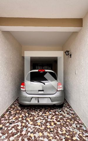 Casa à venda com 157m², 3 quartos e 2 vagas Casa à venda com 157m², 3 quartos e 2 vagasGaragem