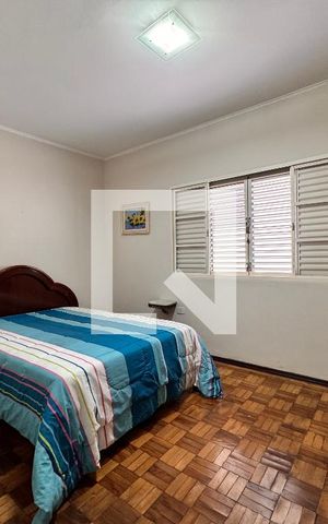 Casa à venda com 157m², 3 quartos e 2 vagas Casa à venda com 157m², 3 quartos e 2 vagasQuarto 2