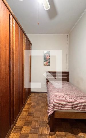 Casa à venda com 157m², 3 quartos e 2 vagas Casa à venda com 157m², 3 quartos e 2 vagasQuarto 1