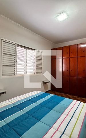 Casa à venda com 157m², 3 quartos e 2 vagas Casa à venda com 157m², 3 quartos e 2 vagasQuarto 2