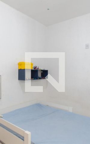 Casa à venda com 380m², 3 quartos e 4 vagas Casa à venda com 380m², 3 quartos e 4 vagasQuarto 1