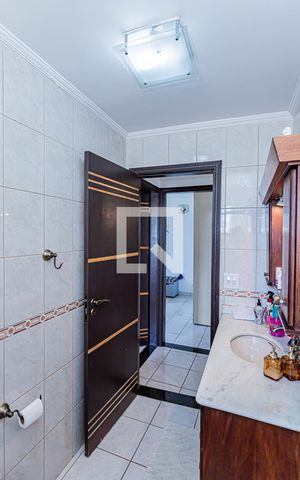 Apartamento para alugar com 82m², 3 quartos e 2 vagasBanheiro
