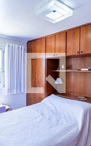 Apartamento para alugar com 82m², 3 quartos e 2 vagasQuarto 2
