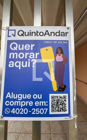 Casa à venda com 156m², 3 quartos e 3 vagas Casa à venda com 156m², 3 quartos e 3 vagasPlaca