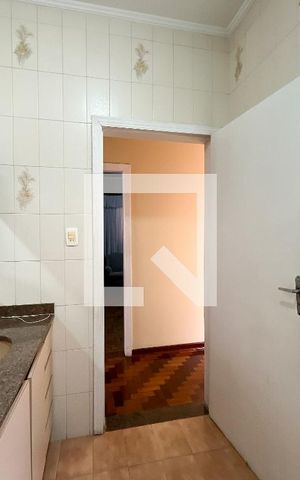 Casa à venda com 156m², 3 quartos e 3 vagas Casa à venda com 156m², 3 quartos e 3 vagasBanheiro