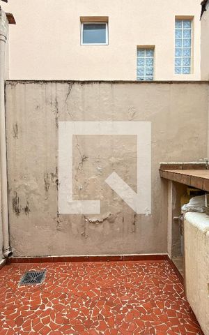 Casa à venda com 156m², 3 quartos e 3 vagas Casa à venda com 156m², 3 quartos e 3 vagasQuintal