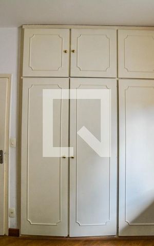 Casa à venda com 308m², 3 quartos e 5 vagas Casa à venda com 308m², 3 quartos e 5 vagasQuarto 2
