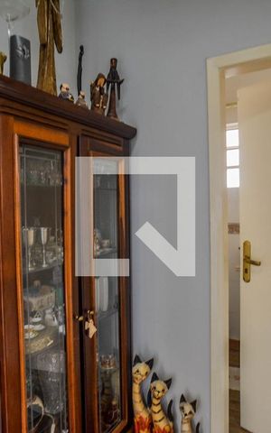 Casa à venda com 308m², 3 quartos e 5 vagas Casa à venda com 308m², 3 quartos e 5 vagasHall de entrada