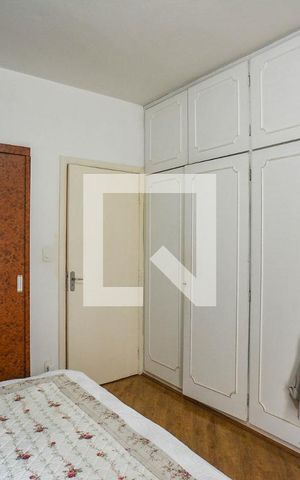 Casa à venda com 308m², 3 quartos e 5 vagas Casa à venda com 308m², 3 quartos e 5 vagasQuarto Suíte