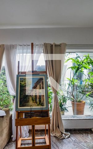 Casa à venda com 308m², 3 quartos e 5 vagas Casa à venda com 308m², 3 quartos e 5 vagasSala 1