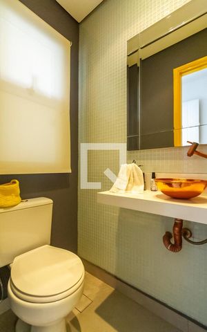 Casa de condomínio à venda com 127m², 3 quartos e 3 vagas Casa de condomínio à venda com 127m², 3 quartos e 3 vagasLavabo