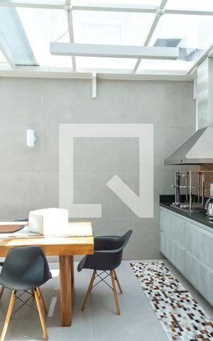 Casa de condomínio à venda com 127m², 3 quartos e 3 vagas Casa de condomínio à venda com 127m², 3 quartos e 3 vagasVaranda gourmet