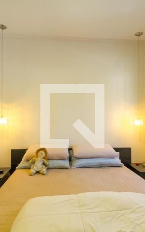 Casa de condomínio à venda com 127m², 3 quartos e 3 vagas Casa de condomínio à venda com 127m², 3 quartos e 3 vagasQuarto Suíte