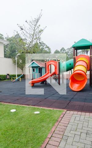 Casa de condomínio à venda com 127m², 3 quartos e 3 vagas Casa de condomínio à venda com 127m², 3 quartos e 3 vagasÁrea comum