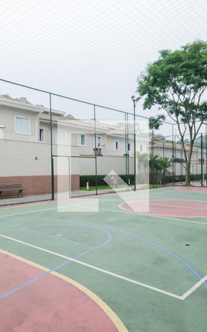 Casa de condomínio à venda com 127m², 3 quartos e 3 vagas Casa de condomínio à venda com 127m², 3 quartos e 3 vagasÁrea comum