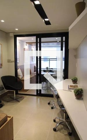 Studio à venda com 25m², 1 quarto e sem vaga Studio à venda com 25m², 1 quarto e sem vagaÁrea comum