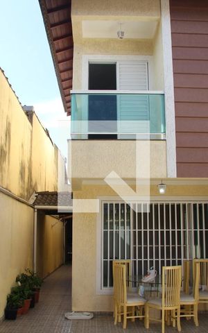 Casa à venda com 148m², 3 quartos e 3 vagasGaragem