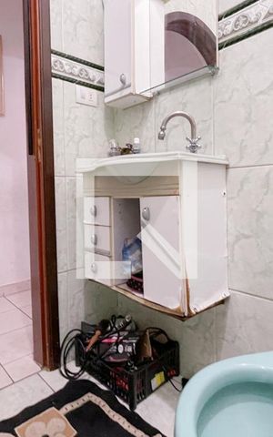 Casa à venda com 125m², 2 quartos e 2 vagas Casa à venda com 125m², 2 quartos e 2 vagasBanheiro 2
