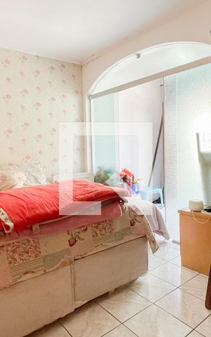 Casa à venda com 125m², 2 quartos e 2 vagas Casa à venda com 125m², 2 quartos e 2 vagasQuarto 2