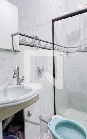 Casa à venda com 125m², 2 quartos e 2 vagas Casa à venda com 125m², 2 quartos e 2 vagasBanheiro 2
