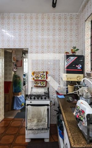 Casa à venda com 190m², 5 quartos e 4 vagas Casa à venda com 190m², 5 quartos e 4 vagasCasa 1: Cozinha