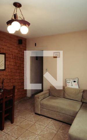 Casa à venda com 190m², 5 quartos e 4 vagas Casa à venda com 190m², 5 quartos e 4 vagasCasa 2: Sala