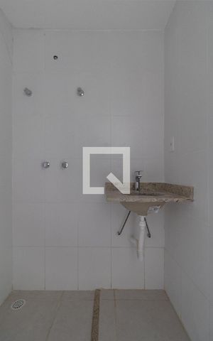 Apartamento à venda com 52m², 2 quartos e 1 vaga Apartamento à venda com 52m², 2 quartos e 1 vagaBanheiro Suíte