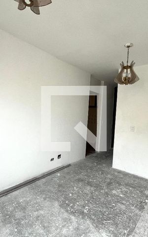 Apartamento à venda com 67m², 2 quartos e 1 vaga Apartamento à venda com 67m², 2 quartos e 1 vagaSala