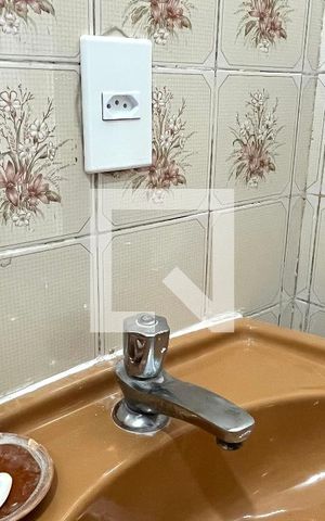 Apartamento à venda com 67m², 2 quartos e 1 vaga Apartamento à venda com 67m², 2 quartos e 1 vagaBanheiro Corredor