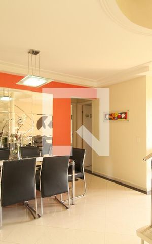 Apartamento à venda com 142m², 3 quartos e 2 vagasSala