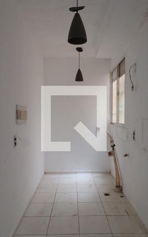 Apartamento à venda com 42m², 2 quartos e 1 vagaCozinha e Área de Serviço