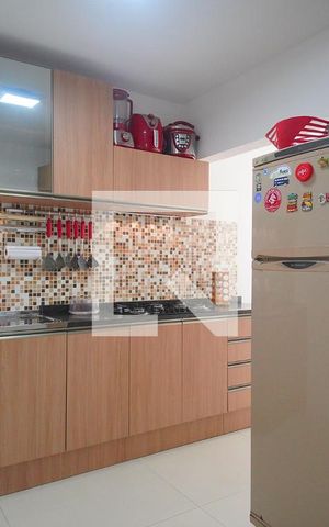 Apartamento à venda com 75m², 2 quartos e sem vaga Apartamento à venda com 75m², 2 quartos e sem vagaCozinha