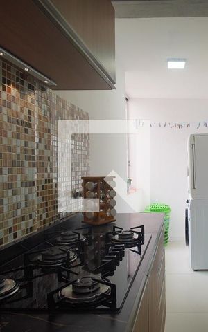 Apartamento à venda com 75m², 2 quartos e sem vaga Apartamento à venda com 75m², 2 quartos e sem vagaCozinha