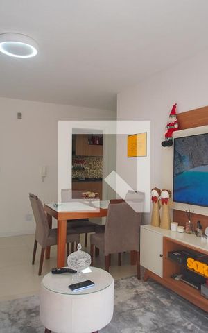 Apartamento à venda com 75m², 2 quartos e sem vaga Apartamento à venda com 75m², 2 quartos e sem vagaSala