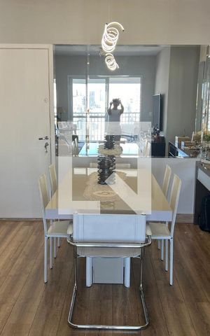 Apartamento à venda com 96m², 3 quartos e 2 vagas Apartamento à venda com 96m², 3 quartos e 2 vagasSala