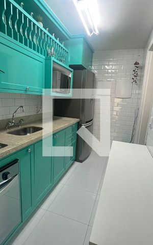 Apartamento à venda com 96m², 3 quartos e 2 vagas Apartamento à venda com 96m², 3 quartos e 2 vagasCozinha